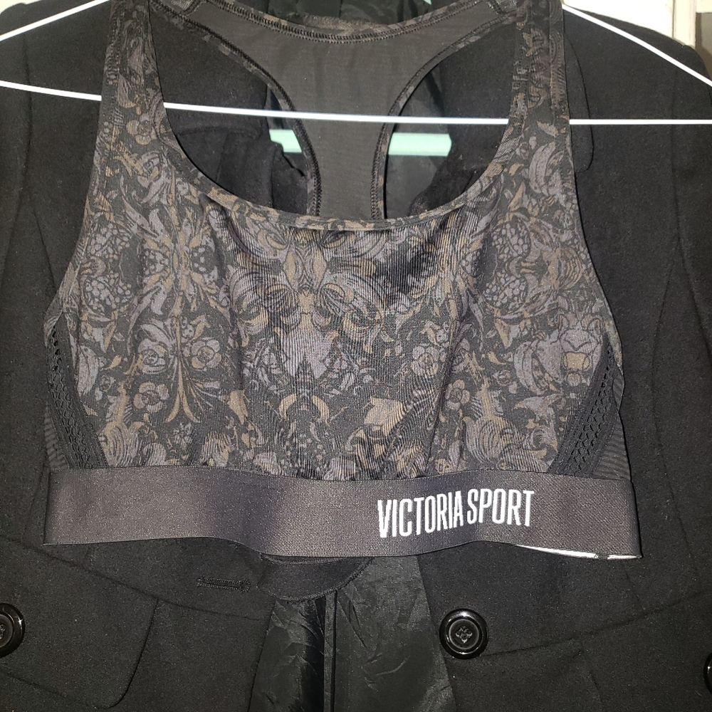 Victoria's Secret sports bra